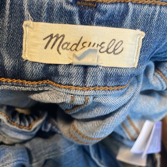 Madewell Pull-On Jeans in Keefe Wash, NA951 - Picture 5 of 11